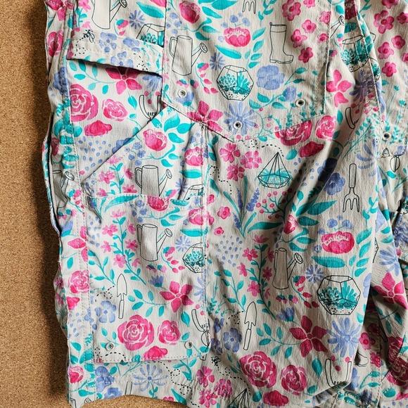 Duluth Trading Heirloom Gardening Floral Garden Print Short Overalls Shorts S - Picture 9 of 10